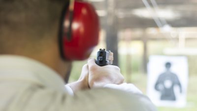Nach Schulmassaker: Lehrer in Florida sollen künftig Waffen tragen dürfen