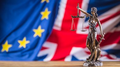Der verzögerte Brexit: EU-Abgeordnete in der Warteschleife und Stärkung der Rechtskonservativen