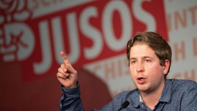 „Verzapfter Unsinn“, „verirrter Fantast“, „zu viel geraucht“: Juso-Chef Kühnert erntet heftige Kritik wegen Sozialismus-Thesen