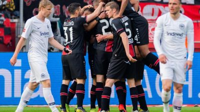 Debakel für Frankfurt – Vier Bayer-Treffer in 28 Minuten