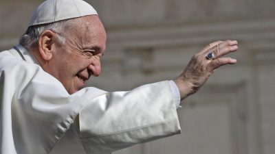 Die „Letzte Ölung“ für die Kirche – Vatikan leitet „humanes Sterben“ der Kirche ein