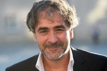 Geschlagen, bedroht und entwürdigt: Yücel erhebt Foltervorwürfe gegen Erdogan