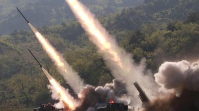 Seoul: Nordkorea feuert Kurzstrecken-Geschosse ab