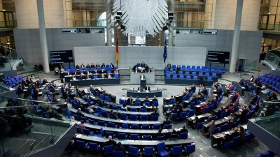LIVE Bundeshaushalt 2020: Innenminister soll eine halbe Milliarde Euro weniger als 2019 erhalten