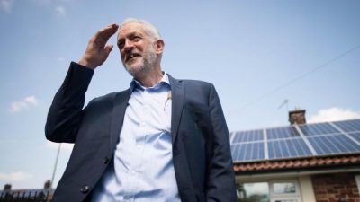 Labour-Chef Corbyn ruft Johnson zu Neuwahlen auf