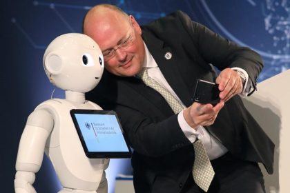 „Er hat mich angestiftet“: Roboter fördern risikofreudiges Verhalten