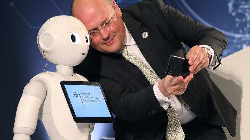 „Er hat mich angestiftet“: Roboter fördern risikofreudiges Verhalten