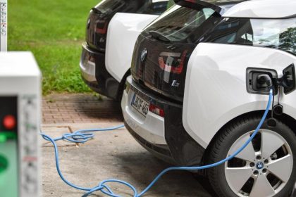 Politik für die E-Autos: “Knallharter Dirigismus, sanft verpackt, bis der Letzte begreift, was für ihn gut ist”