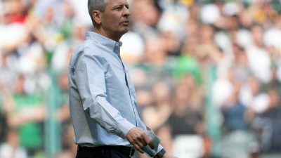 Borussia Dortmund will mit Trainer Favre verlängern
