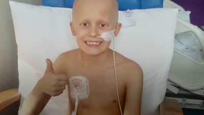 9-Jähriger kämpft gegen Krebs, bis seine kleine Schwester geboren ist