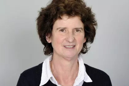 Leipziger Maler wegen Nähe zur AfD ausgeladen - Sächsische Kulturministerin hält das für falsch