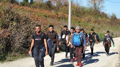 Türkische Behörden schicken 40.000 Migranten aus Istanbul in Provinzen