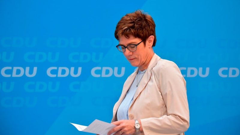 Kramp-Karrenbauer will Vertrauten Nico Lange nicht zu CDU-Geschäftsführer machen