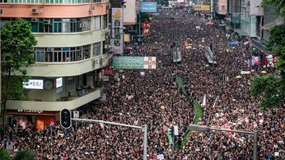 Nach 2-Millionen-Demo: Hongkongs Opposition ruft für Freitag zu neuen Massenprotesten auf