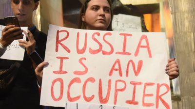 Massenproteste in Georgien gegen Russland – Putin verhängt Landeverbote für georgische Flugzeuge