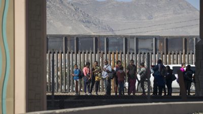 Trump nennt Migration aus Mexiko eine „Invasion ohne Waffen“