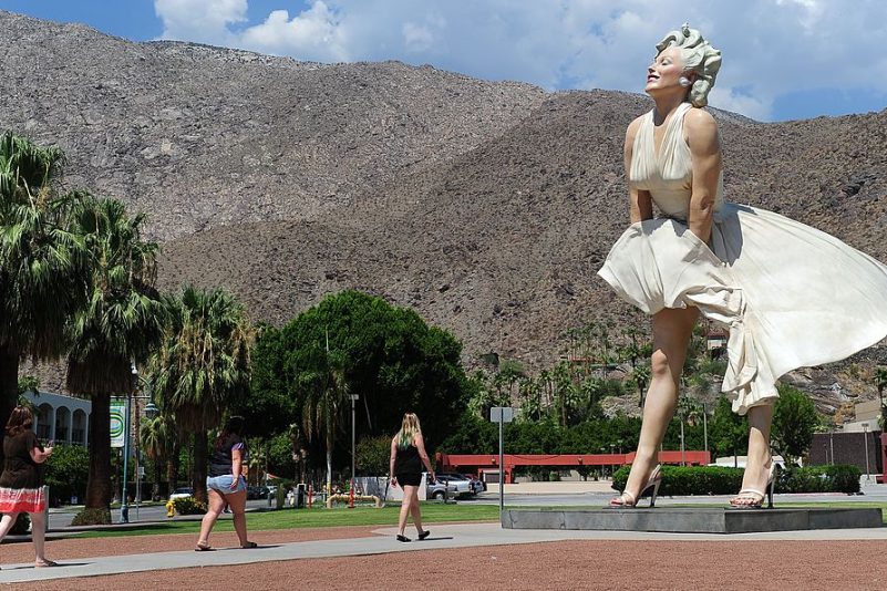Marilyn-Monroe-Statue am Hollywood Walk of Fame abgesägt und gestohlen