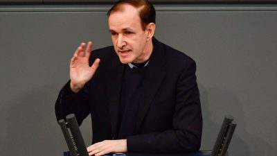 Jürgen Fritz: Curio stellt Merkel im Bundestag – Sollen Grundrechte entzogen werden?