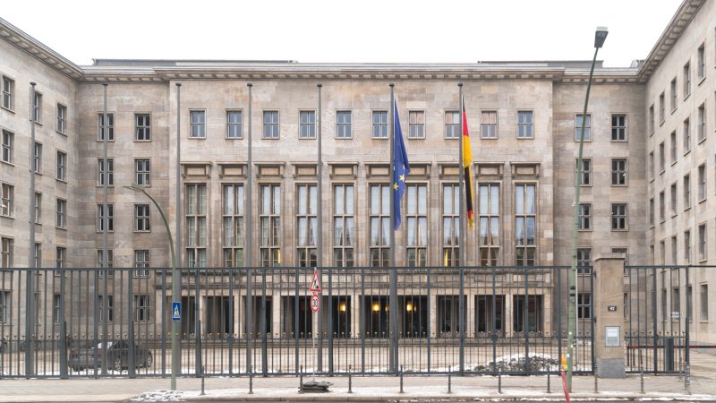 Deutschland: Jeder zehnte leitende Mitarbeiter in Bundesministerien arbeitet in Teilzeit