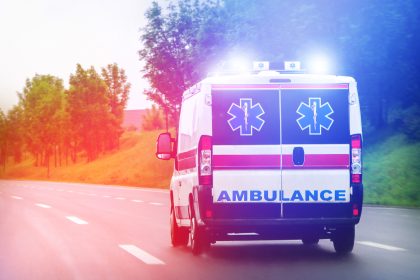 „Psychisch krank“: 44-Jähriger geht mit Machete auf Rettungskräfte los