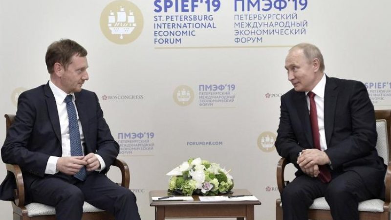 Kretschmer bleibt bei seiner Einladung an Putin: Im Osten gibt es eine eigene Meinung zum Thema Russland