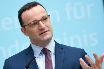 Fehlbildungen bei Babys: Gesundheitsminister Spahn verspricht Aufklärung