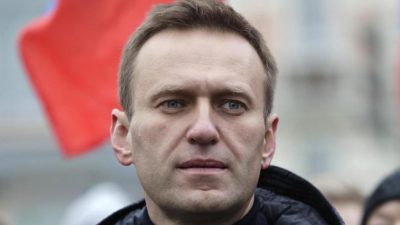 Sprecherin: Kreml-Kritiker Nawalny wegen Vergiftung im Krankenhaus
