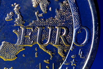 Muss Deutschland „schwächelnde Wirtschaft in Europa ankurbeln“?