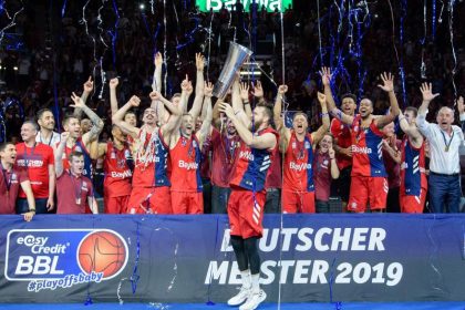 Bayern-Basketballer feiern große Meisterparty