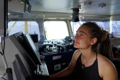 Italien ermittelt gegen Rackete – Salvini: Reiche weiße Sea-Watch-Kapitänin soll sich lieber in Deutschland engagieren