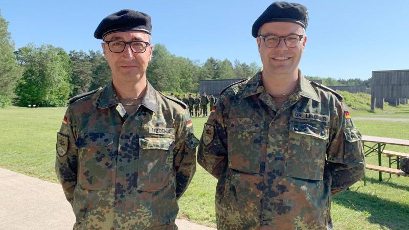 Grünen-Politiker nimmt Kriegsdienstverweigerung zurück – Zahl „grüner“ Soldaten steigt