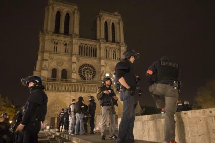Frankreich: Hohe Haftstrafen gegen IS-Anhängerinnen nach Anschlagsversuch in Paris