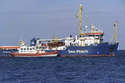 Habeck und Maas kritisieren Festnahme von Sea-Watch-Kapitänin, Habeck fordert “legale Fluchtwege”