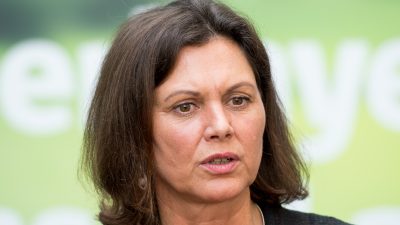 Bayerische Landtagspräsidentin Aigner zeigt AfD-Abgeordneten wegen Fakefotos an
