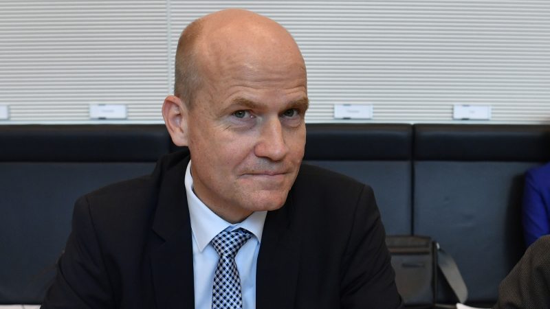Brinkhaus sieht einigen Klärungsbedarf mit SPD wegen Ablehnung von der Leyens