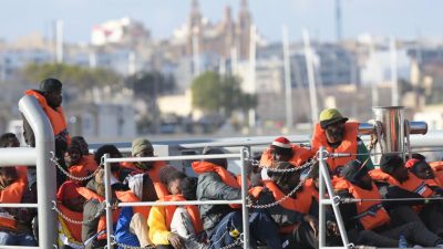 Sondertreffen in Malta: Minister suchen nach Lösung im Streit um Migrantenaufnahme