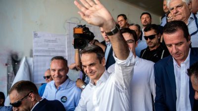 Mitsotakis als neuer Regierungschef von Griechenland vereidigt