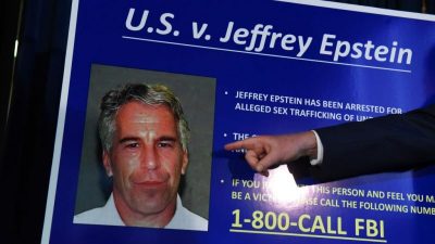 Anklageschrift gegen Jeffrey Epstein ist da: US-Milliardär soll Dutzende Minderjährige missbraucht haben