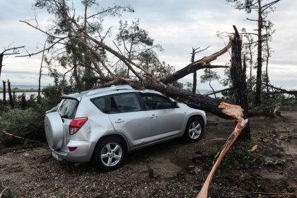 Mindestens sieben Tote durch Tornado in griechischer Ferienregion Chalkidiki