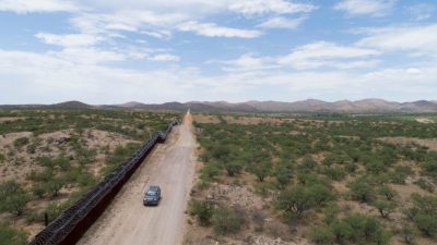 USA: Oberster Gerichtshof erlaubt Mauerbau zu Mexiko – Sieg für Trump