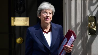 Premierministerin May leitet Dringlichkeitssitzung zu Tanker-Krise