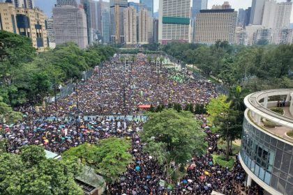 Hongkonger wollen trotz Polizeiverbot erneut demonstrieren