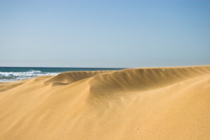 Sind Marokkos Dünen bald Geschichte? Sand-Mafia baut in großem Stil Strand ab
