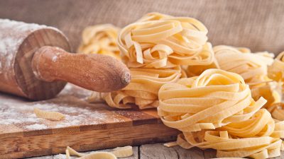 EU soll Subventionen beenden: USA drohen mit Strafzöllen auf europäische Produkte wie Käse, Wurst und Pasta