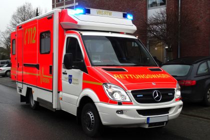Mainz: Krankenwagen mit Luftgewehr beschossen – Sanitäter leicht verletzt
