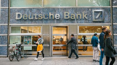 Deutsche Bank schließt wegen Pandemie ab Dienstag 200 Filialen