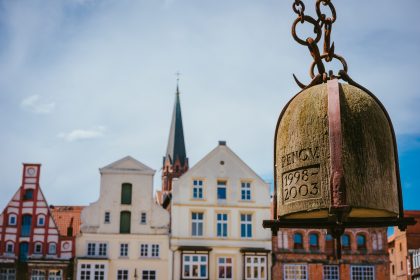 Lüneburg: 26-jähriger Jugendbetreuer wegen Kindesmissbrauchs in Untersuchungshaft