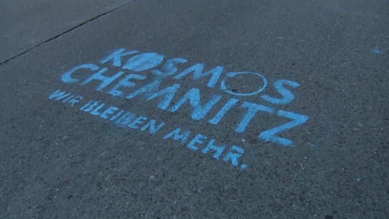 Linke Propagandashow oder Tag der Demokratie? Youtuber-Impressionen von „Kosmos Chemnitz“ und „Wir bleiben mehr“