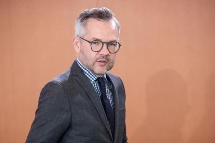 Staatsminister Roth dämpft Erwartungen an deutsche EU-Ratspräsidentschaft