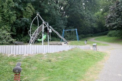 Gruppenvergewaltigung in Mülheim: Stadt prüft Rückführung des Clans – Georgi S. (14) missbrauchte bereits vorher